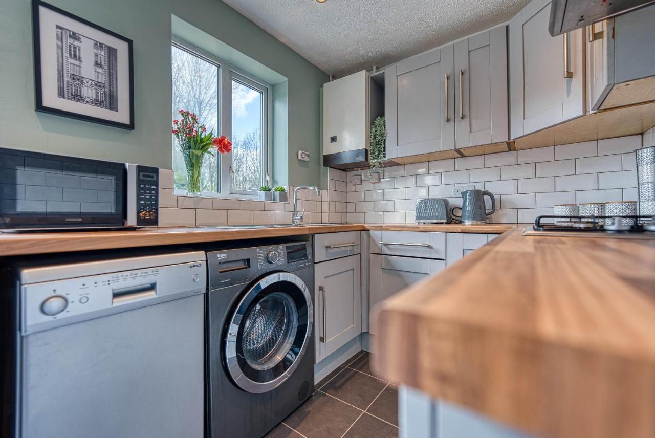Capri 13 Sa - Contemporary 2 Bedroom House In Loughborough With Free Parking, Close To Loughborough University & M1 Motorway Экстерьер фото