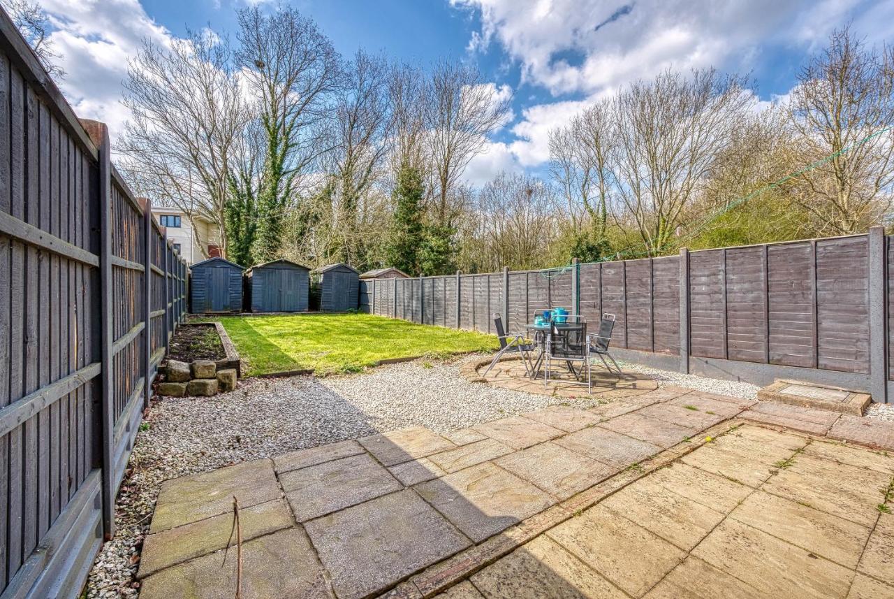 Capri 13 Sa - Contemporary 2 Bedroom House In Loughborough With Free Parking, Close To Loughborough University & M1 Motorway Экстерьер фото