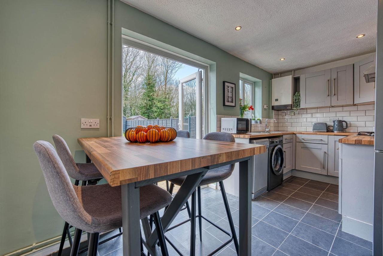 Capri 13 Sa - Contemporary 2 Bedroom House In Loughborough With Free Parking, Close To Loughborough University & M1 Motorway Экстерьер фото